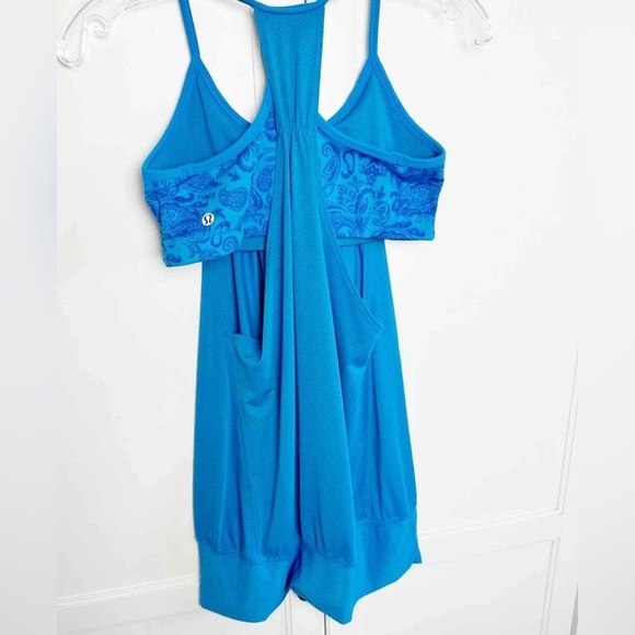 lululemon Athletica No Limits Tank Cornflower/Paisley Vibrant Blue Tank Top - Picture 5 of 8